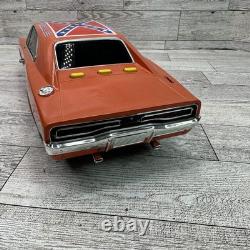 Vtg Dukes of Hazzard General Lee Dodge Charger 118 Malibu 2006 Lights & Sounds