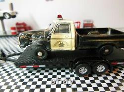 Wrecked Highway Patrol Truck / Dukes Of Hazzard Sheriff Car / Hauler 1/64